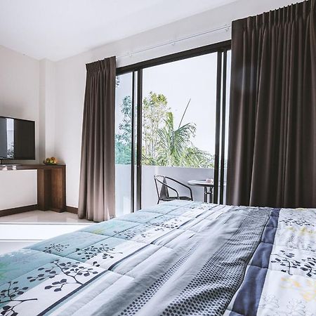 Ra Residence Phuket Чалонг Екстериор снимка