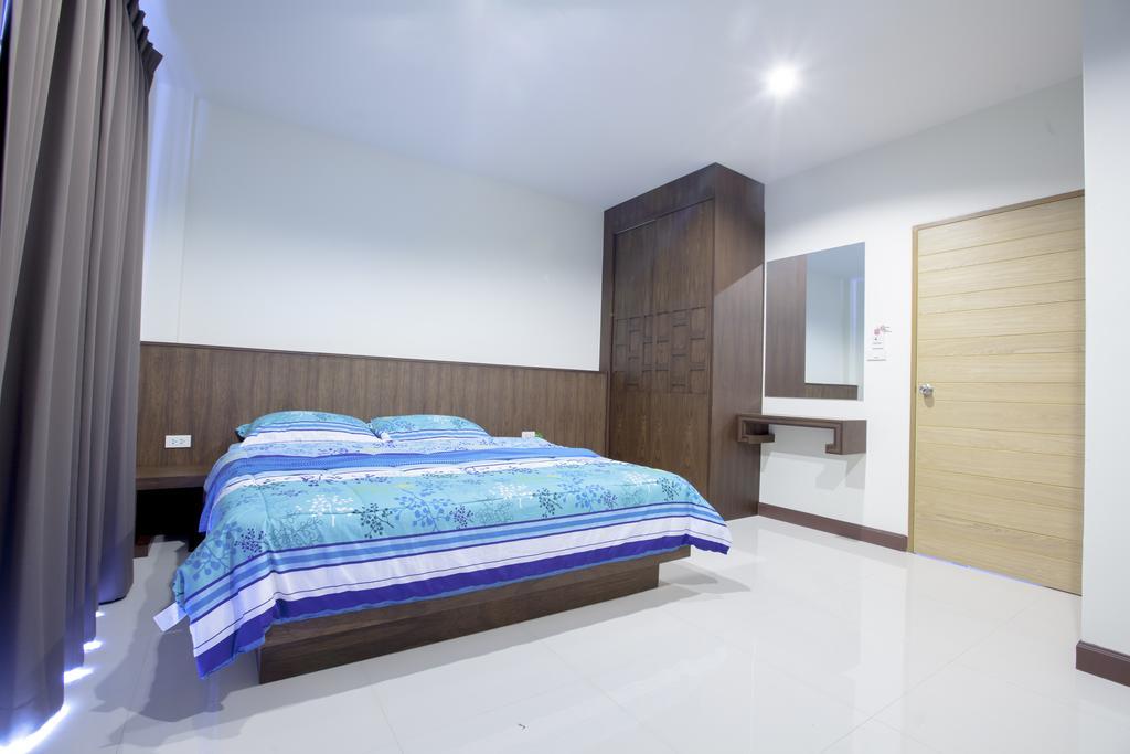 Ra Residence Phuket Чалонг Стая снимка